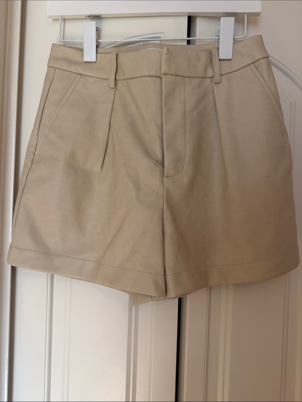 Avec Les Filles High-Waist Pleated Shorts in Taupe